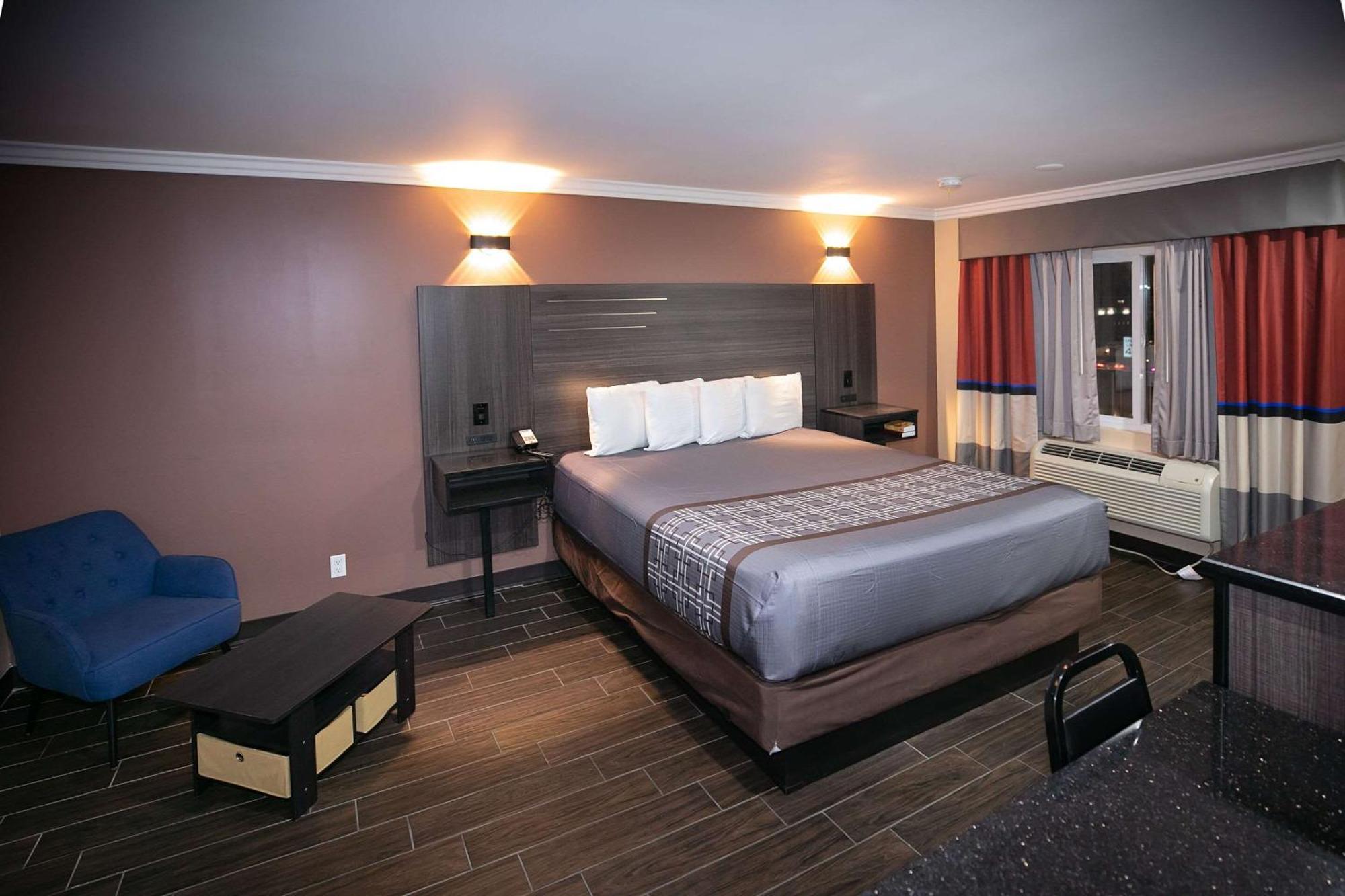 Rodeway Inn & Suites Bellflower Zewnętrze zdjęcie