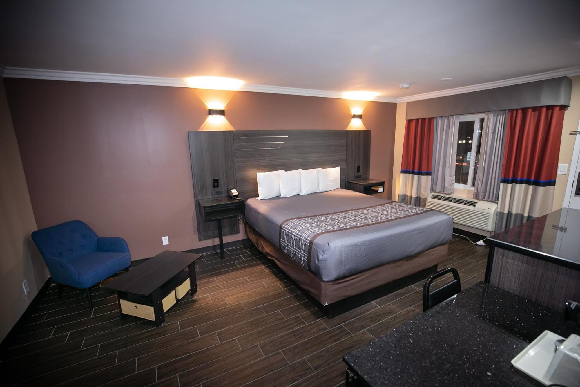 Rodeway Inn & Suites Bellflower Zewnętrze zdjęcie